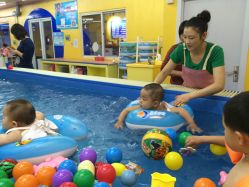 -子木乐园婴儿游泳馆(水晶港店)