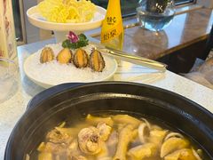 -烹然四季椰子鸡火锅(团结湖总店)
