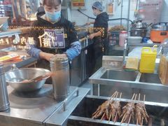 -乐彡炸串·烤苕皮(西单华威约饭街店)