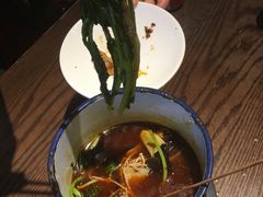 -喝丢一只鞋辣炒海鲜小烧烤(三八广场店)