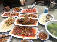 -四川小胡子海鲜(丁村万人海鲜广场店)