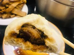 排骨馅包子-张包铺(关东古巷店)
