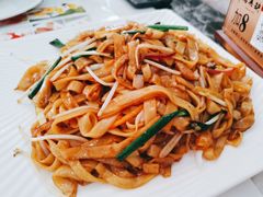 怀旧干炒牛河-點無缺茶楼·海鲜酒家(世博店)