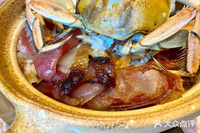 唐宫小聚(荃湾荃新天地店)大闸蟹腊味煲仔饭图片