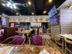 大堂-廣九广味食堂-猪肚鸡火锅(曼哈顿店)