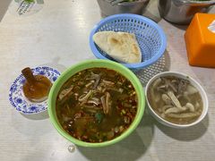 -阿叶羊杂碎(前进街店)