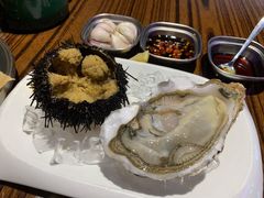 -蚝堡海鲜·威海菜·海肠捞饭·烧烤·亚洲吃蚝公司(幸福门店)