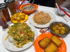 咖喱鸡肉饭-冰岛茶餐厅(世茂店)