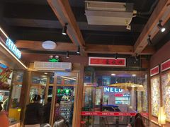 -巴卤社老火锅(财富店)