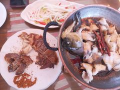 -隔壁老王·家常云南菜(花巷店)