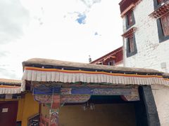 -嘎咓讓咘藏餐厅(团结新村店)