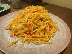 土豆丝-破三川·新川菜(静安大融城店)