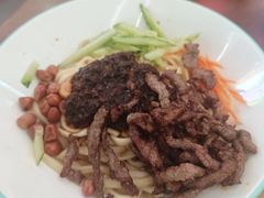 -哈尔滨东北铁锅炖(都督街店)
