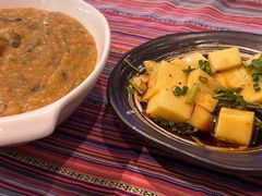 -香巴拉云南餐厅(华莱坞店)