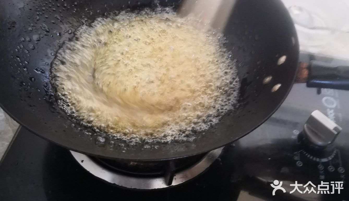 自己在家做超级好吃的花生芝麻酥