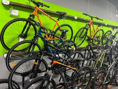 -道路口单车爱瓦士dahon大行