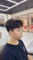 -尤司男士国潮理发馆