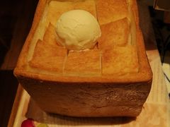 面包诱惑-绿茶餐厅(王府井永宁门店)