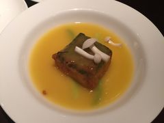 -杭州西子湖四季酒店·金沙厅