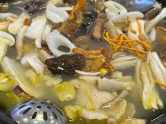 -草墩罗非鱼庄•野生菌•腊排骨(七星街上段店)