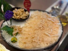 加拿大象拔蚌-協成海鮮火鍋(老店)