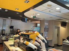 -麦当劳(湖光北街店)
