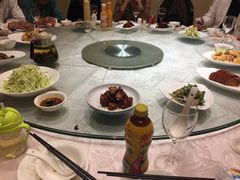 -品悦酒店(三林古镇店)