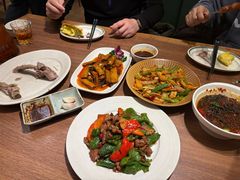 -贯贯吉·清真餐厅(浙江中路店)