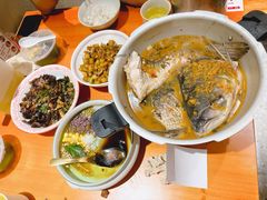 -蛮佬拾·乡里土菜馆(河西王府井店)
