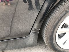 -畅通航行汽车钣金喷漆 无痕修复·局部喷漆