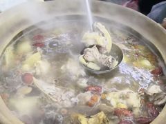 -威邵鸡煲(西华路总店)