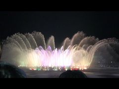 -东港音乐喷泉广场