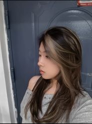-虫二·专注健康烫染沙龙