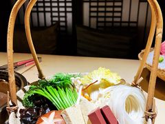 -余欢领鲜火锅(新街口店)