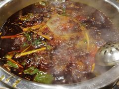 -肖肖酸萝卜鱼火锅(总店)