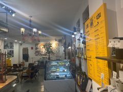 -唐咖精品咖啡(大理古城手冲店)