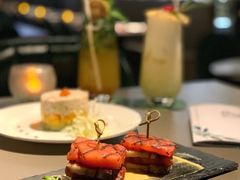 -Oasis Bar & Grill