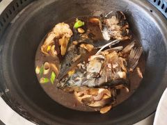 -明月食府(二区干二路店)
