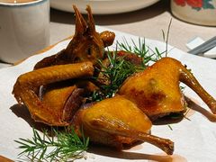 海盐焗乳鸽-小炳胜(天环店)