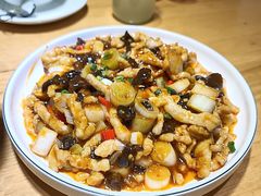 -龚兴城鱼羊吉·家传湖北菜(苗栗路总店)