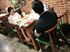 大堂-三个大叔烤羊肉串·歌手驻唱·碳烤鲜肉(西三旗店)