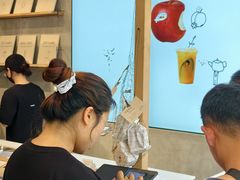 -喜茶(上海打浦桥日月光gelato lab+店)
