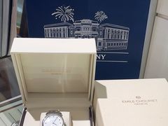 -亨吉利世界名表中心(飞亚达大厦店)