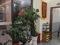 -张钰强中医正骨推拿连锁(唐家人才公寓店)