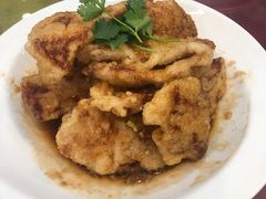 锅包肉-李连贵熏肉美食酒楼(东市商贸店)