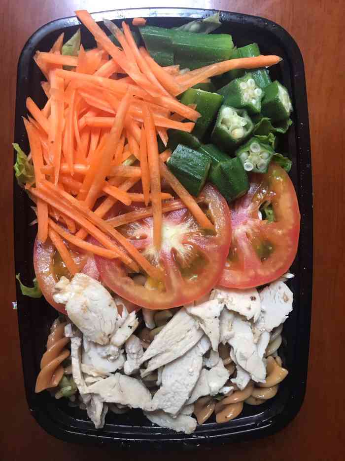 缤果盒子轻食沙拉(八一店)-"在这家前后也下单好几次外卖啦,总体感觉