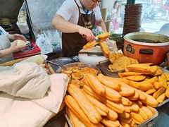 -穆彦华逍遥镇胡辣汤(岗坡路店)