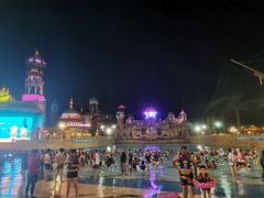 -乐华城·88度温泉乐园