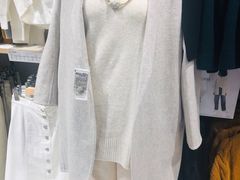 -优衣库(上海金桥国际商业广场店)