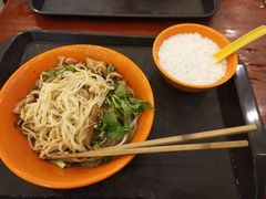 -华中科技大学东教工食堂